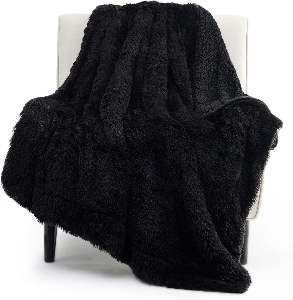 Bedsure GentleSoft Fluffy Black Throw Blanket Gifts for Men, Black Decor Soft Cozy Fuzzy Plush Thick Warm Sherpa Fleece Faux Fur Throws for Couch Bed, Furry Blanket Gifts for Mom Dad, 50x60