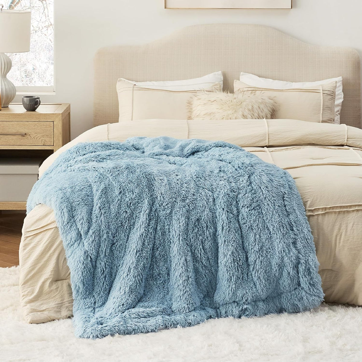 Bedsure Faux Fur Fluffy Sherpa Throw Blanket Couch Twin Blue 60"x80" | Fuzzy Plush, Thick Warm, Fall, Comfort Cozy Soft Home Room Decor, Gift for Women Men, Couch Bed, Teen Girl Bedding