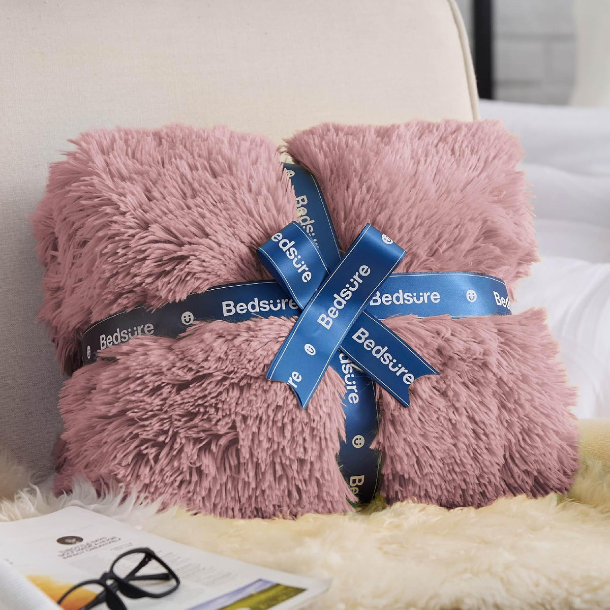 Bedsure GentleSoft Fluffy Dusty Pink Throw Blanket Gifts for Women, Girls, Soft Fleece Cozy Fuzzy Sherpa Plush Warm Thick Faux Fur Throws for Couch, Dark Pink Decor Blanket Gifts, 50x60